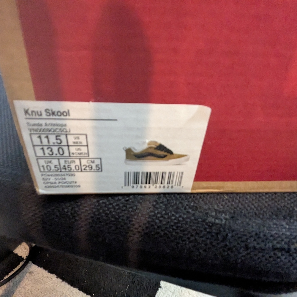 Vans Knu Skool Sneakers